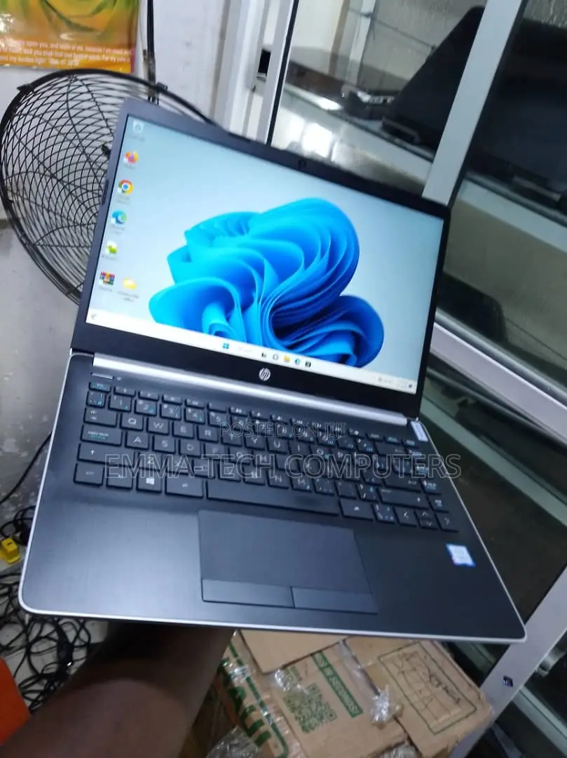 Laptop HP 14-dq1025cl 8GB Intel Core i5 SSD 256GB