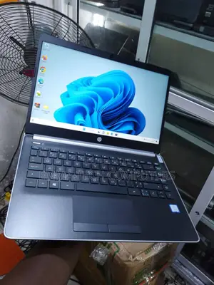 Laptop HP 14-dq1025cl 8GB Intel Core i5 SSD 256GB