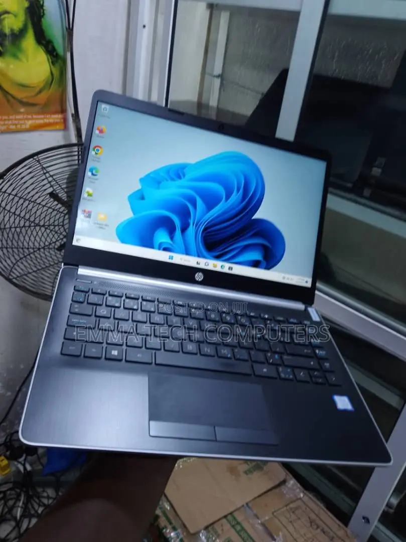 Laptop HP 14-dq1025cl 8GB Intel Core i5 SSD 256GB