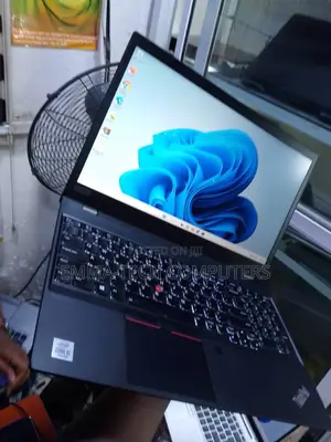 Laptop Lenovo ThinkPad T15 Gen1 8GB Intel Core i5 SSD 256GB