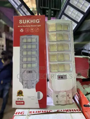 Sukhig 600w All-in-One Solar Street Light