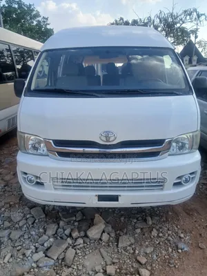 Toyota HiAce 2012 White