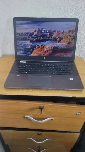 Laptop HP ZBook Studio G3 16GB Intel Xeon SSD 512GB
