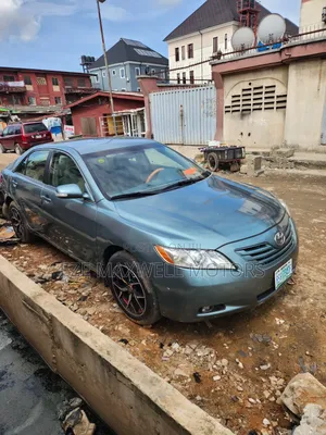 Toyota Camry LE 4dr Sedan (2.4L 4cyl 5A) 2009 Green