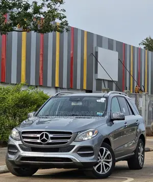 Mercedes-Benz GLE-Class 2016 Gray