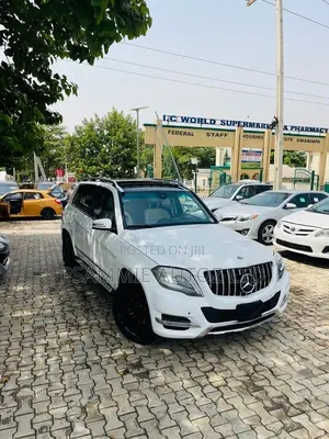 Mercedes-Benz GLK-Class 350 4MATIC 2014 White