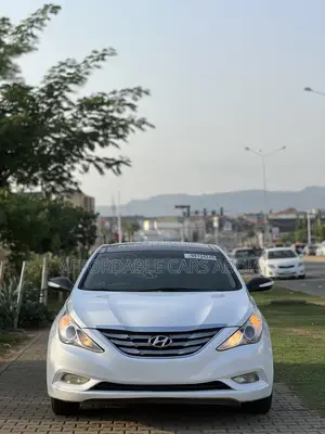 Hyundai Sonata 2013 White
