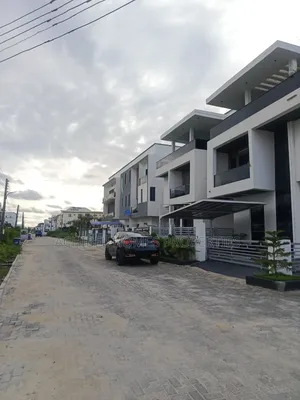 4bdrm Duplex in Ocean Bay, Lekki Phase 2 for sale