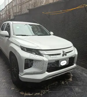 Mitsubishi L200 2020 White