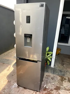 Samsung 308l Series 6 Classic Fridge Freezer With All-Around Cooling