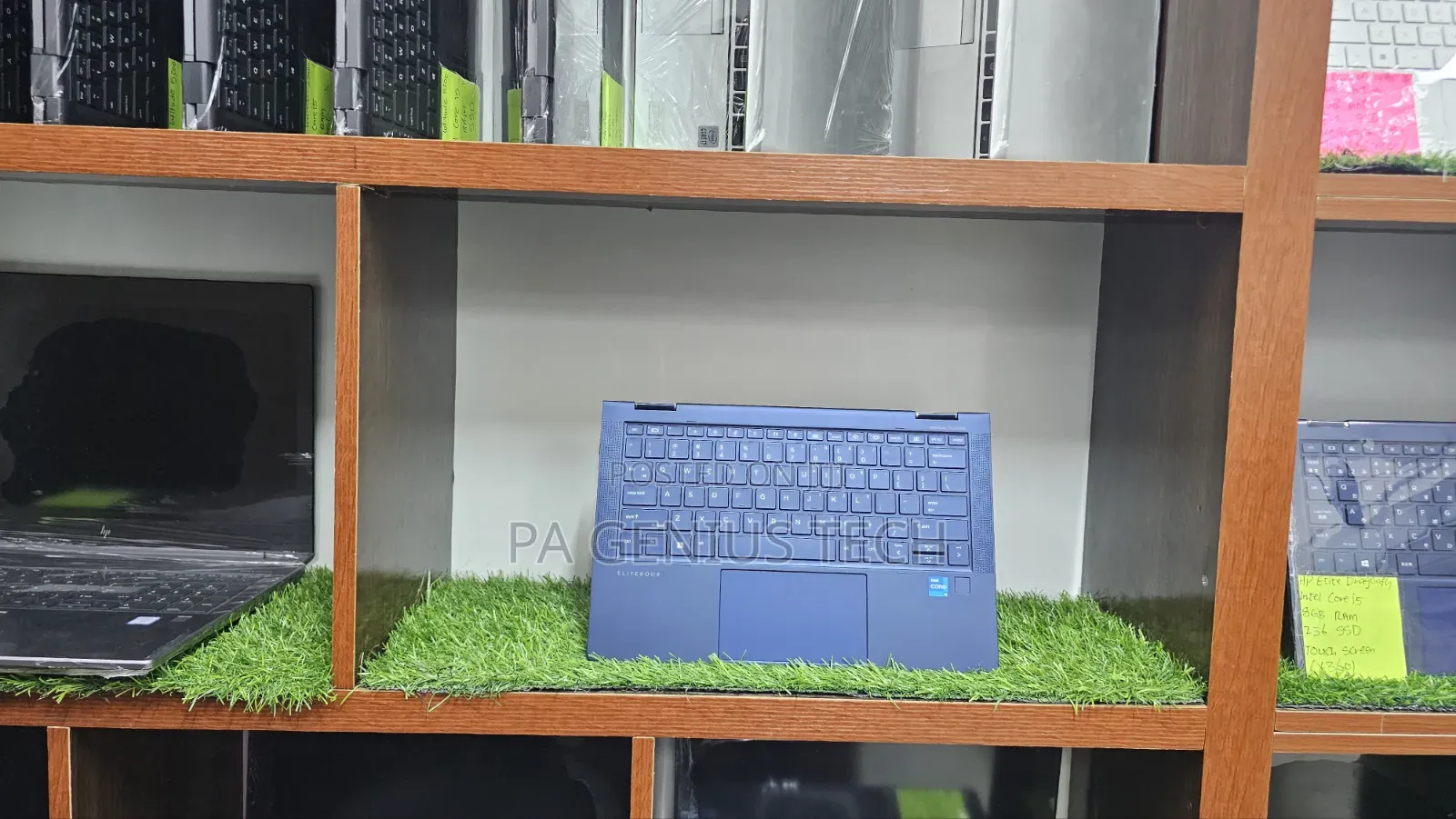 Laptop HP Dragonfly G2 16GB Intel Core i5 SSD 1T