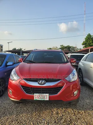 Hyundai Tucson 2013 Red