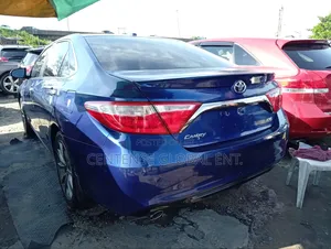 Toyota Camry XSE 4dr Sedan (2.5l 4cyl 6A) 2016 Blue