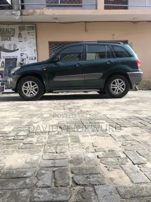 Toyota RAV4 2.0 Automatic 2005 Green