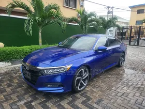 Honda Accord Sport (2.0L 4cyl Turbo 10A) 2019 Blue