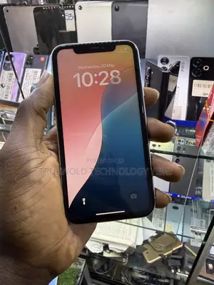 Apple iPhone 11 64 GB White
