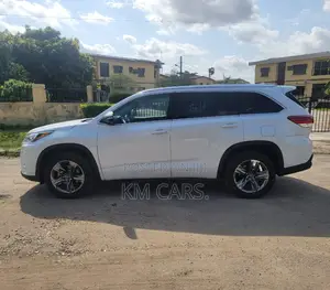 Toyota Highlander Limited 2019 White