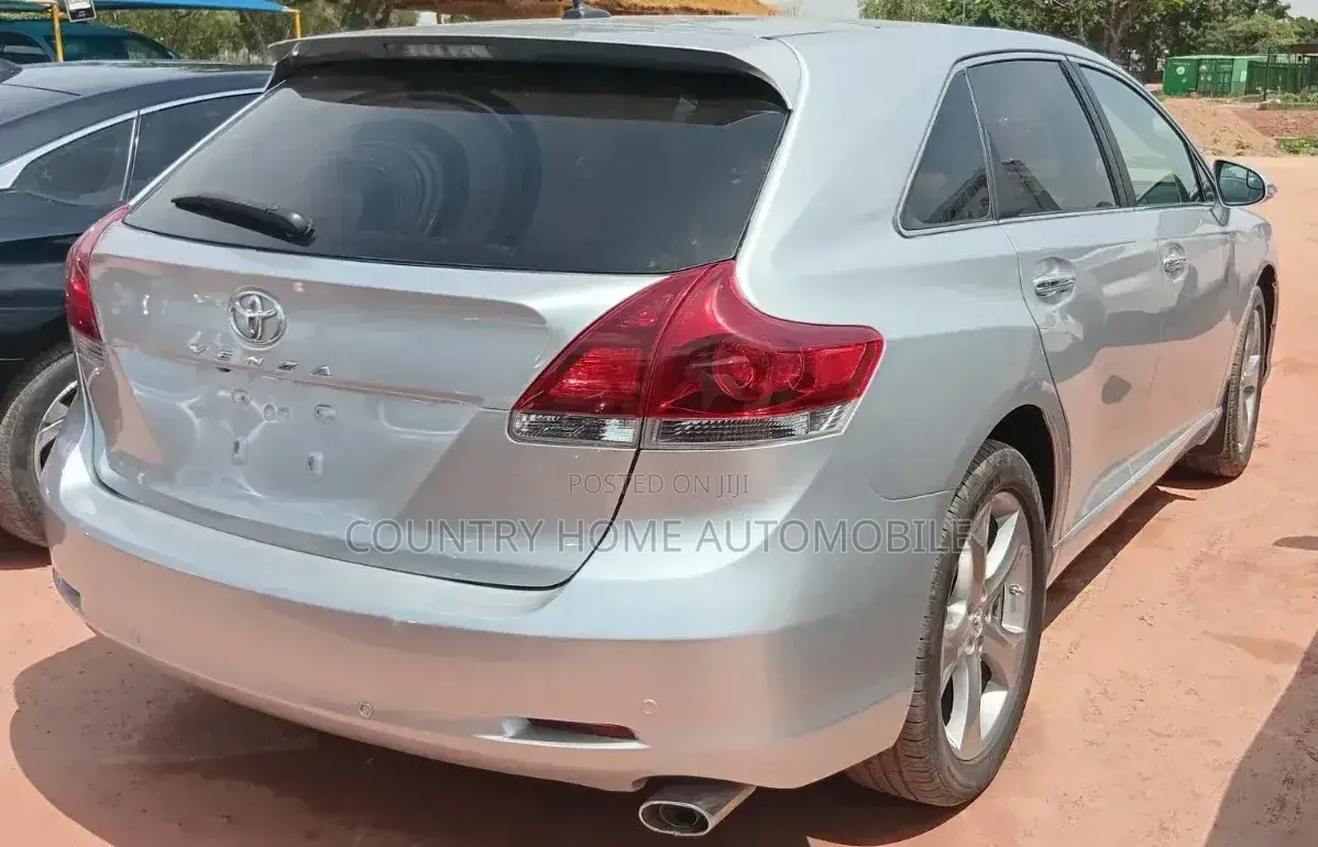 Toyota Venza Limited 2014 Silver