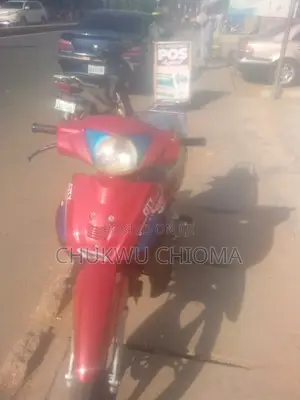 Moto Guzzi Sport 2024 Red