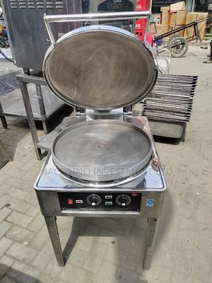 Commercial Double-Sided Electric Crepe Machine or Pancake Maker