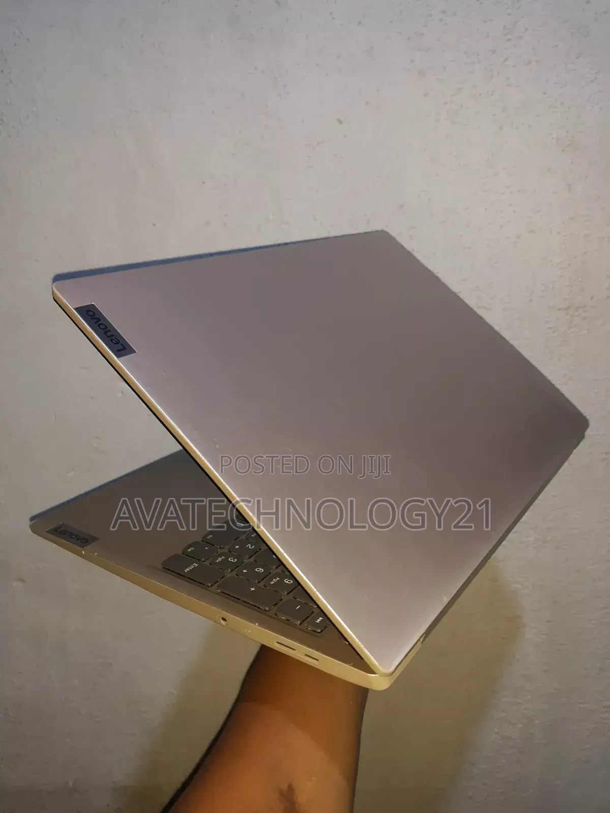 Laptop Lenovo Ideapad 3 4GB Intel Core i3 SSD 256GB