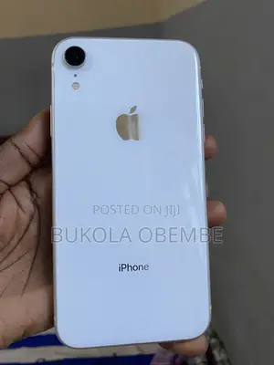 Apple iPhone XR 128 GB White