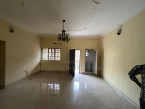 3bdrm Apartment in Osapa London Lekki for rent