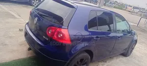 Volkswagen Golf 2005 Blue