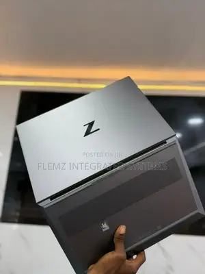 Laptop HP Zbook Studio G7 16GB Intel Core i7 SSD 512GB