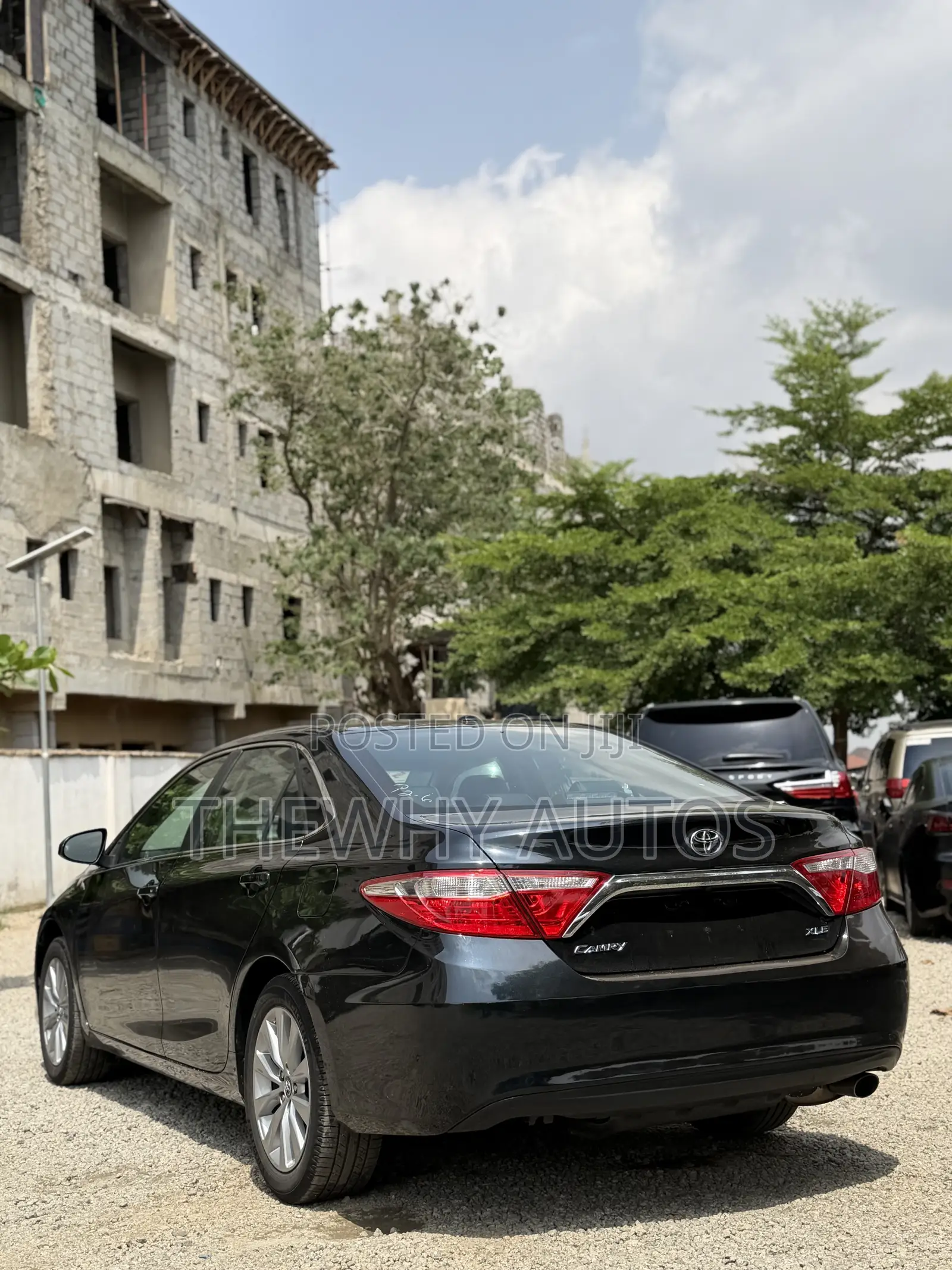 Toyota Camry XLE 4dr Sedan (2.5L 4cyl 6A) 2017 Blue