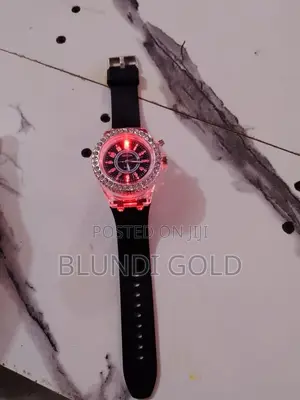 Unisex Wristwatch Sport Geneva Led Backlight Crystal Quartz Watch Balc