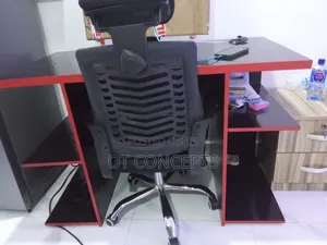 Mordern Working Table