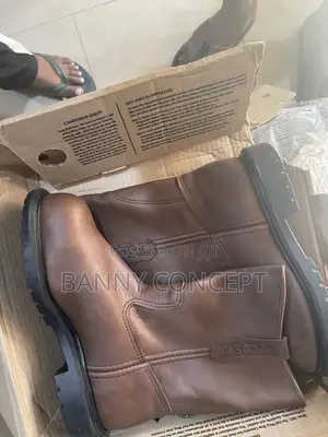 Red Wing Pecos Work Boots
