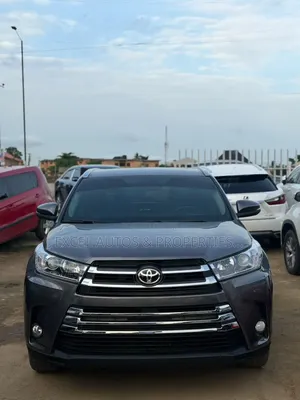 Toyota Highlander XLE 4dr SUV (3.5L 6cyl 6A) 2015 Gray
