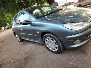 Peugeot 206 2006 Green