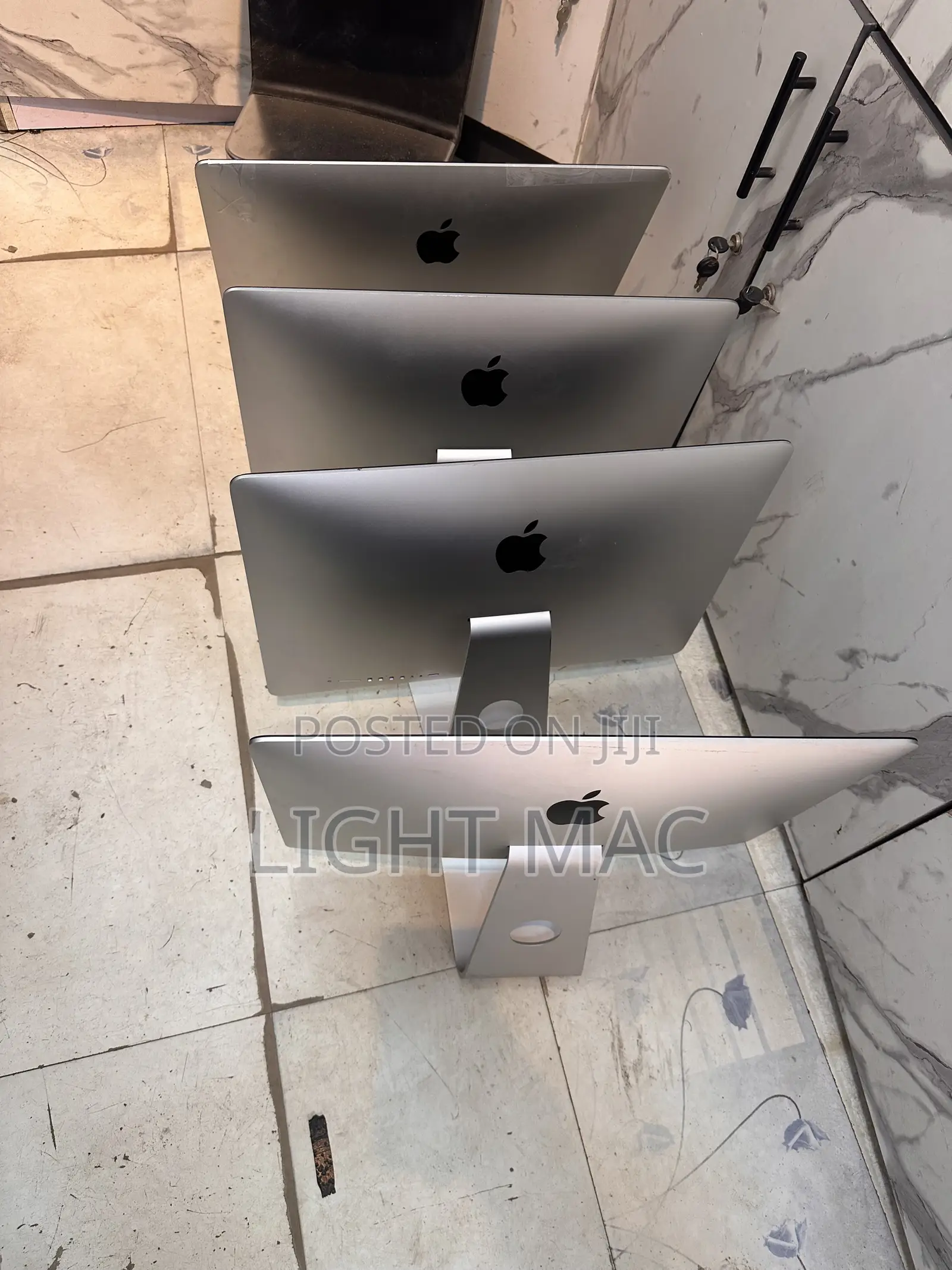 Desktop Computer Apple iMac 8GB Intel Core i5 HDD 1T