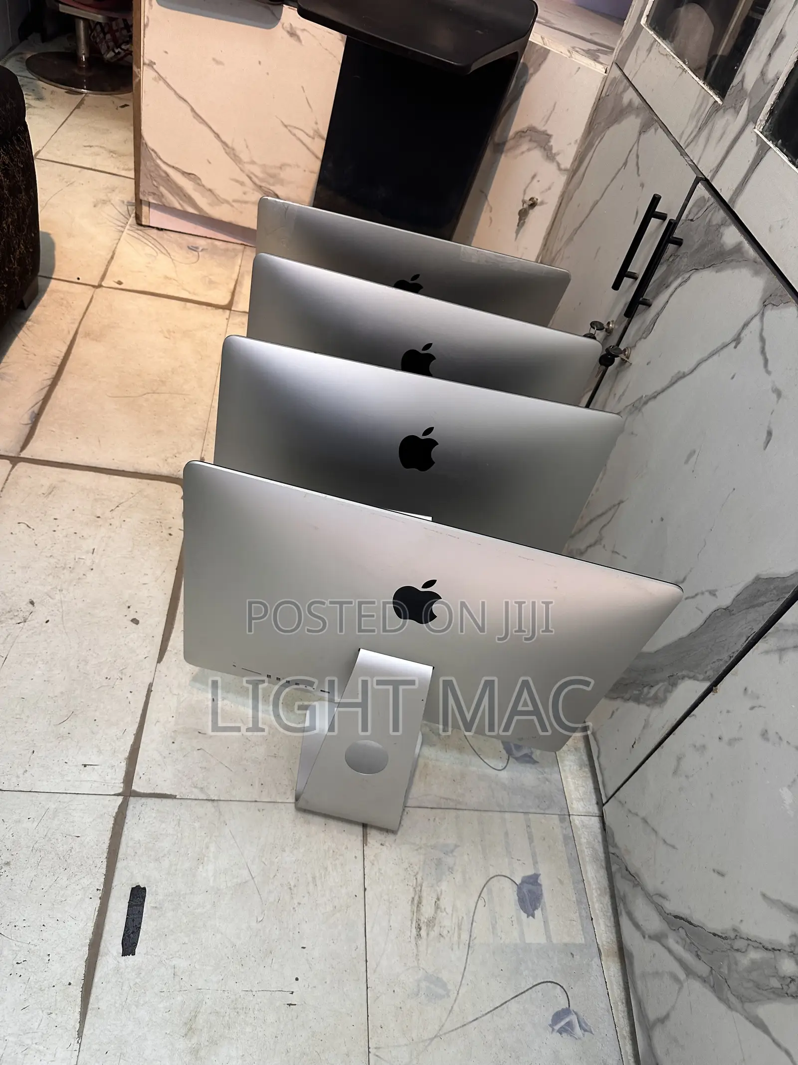 Desktop Computer Apple iMac 8GB Intel Core i5 HDD 1T