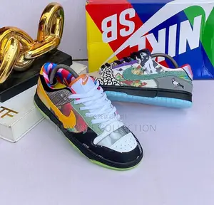 Nike Sb Dunk Low "What The" Sneakers