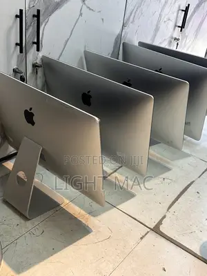 Desktop Computer Apple iMac 8GB Intel Core i5 SSD 256GB