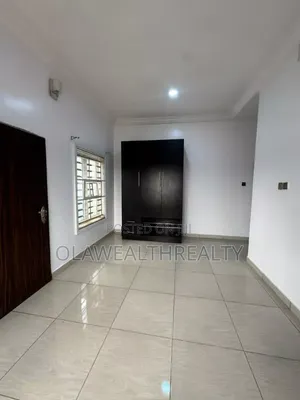 2bdrm Duplex in Kolapo Ishola Gra, Akobo for rent