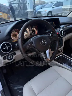 Mercedes-Benz GLK-Class 350 4MATIC 2013 White
