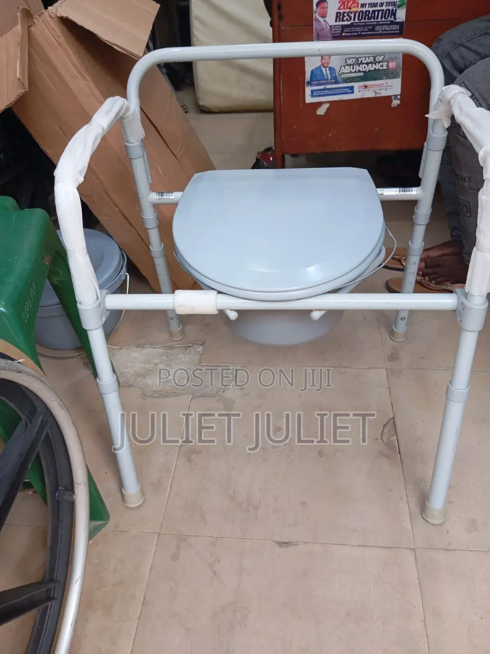 Commode Seat