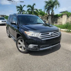 Toyota Highlander 2011 Black