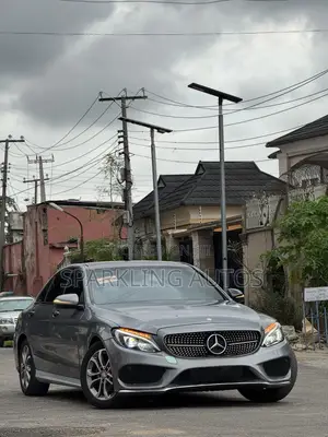 Mercedes-Benz C300 2015 Gray
