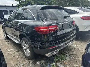 Mercedes-Benz GLC-Class 2019 Black