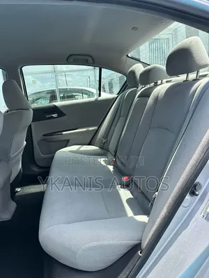 Honda Accord EX 4dr Sedan FWD (2.4L 4cyl 2A) 2013 Silver