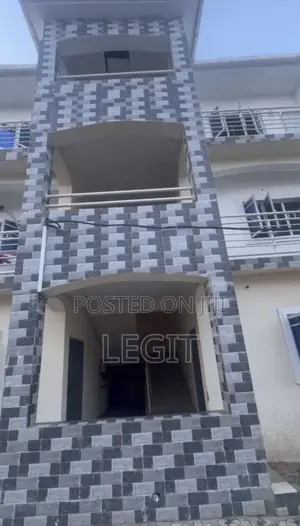 2bdrm Block of Flats in Lugbe District for sale