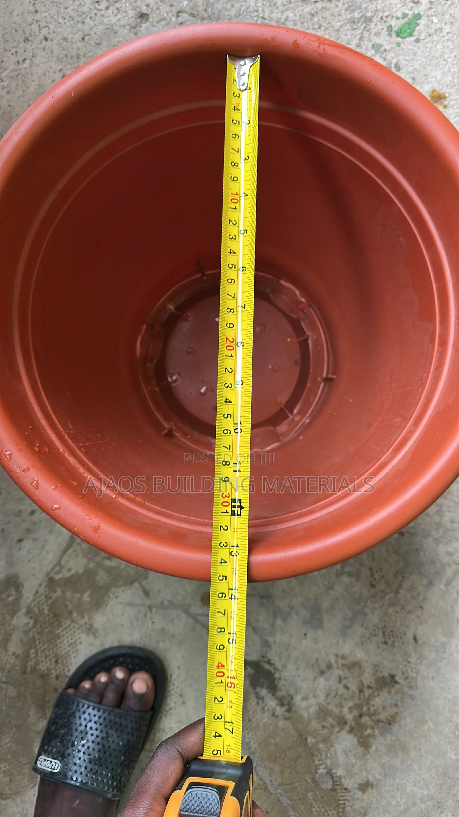 Plastic Medium Size Flower Pot