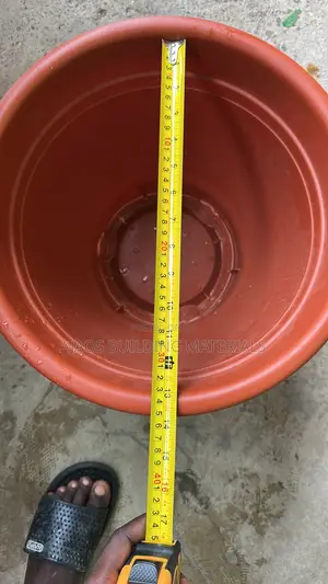 Plastic Medium Size Flower Pot