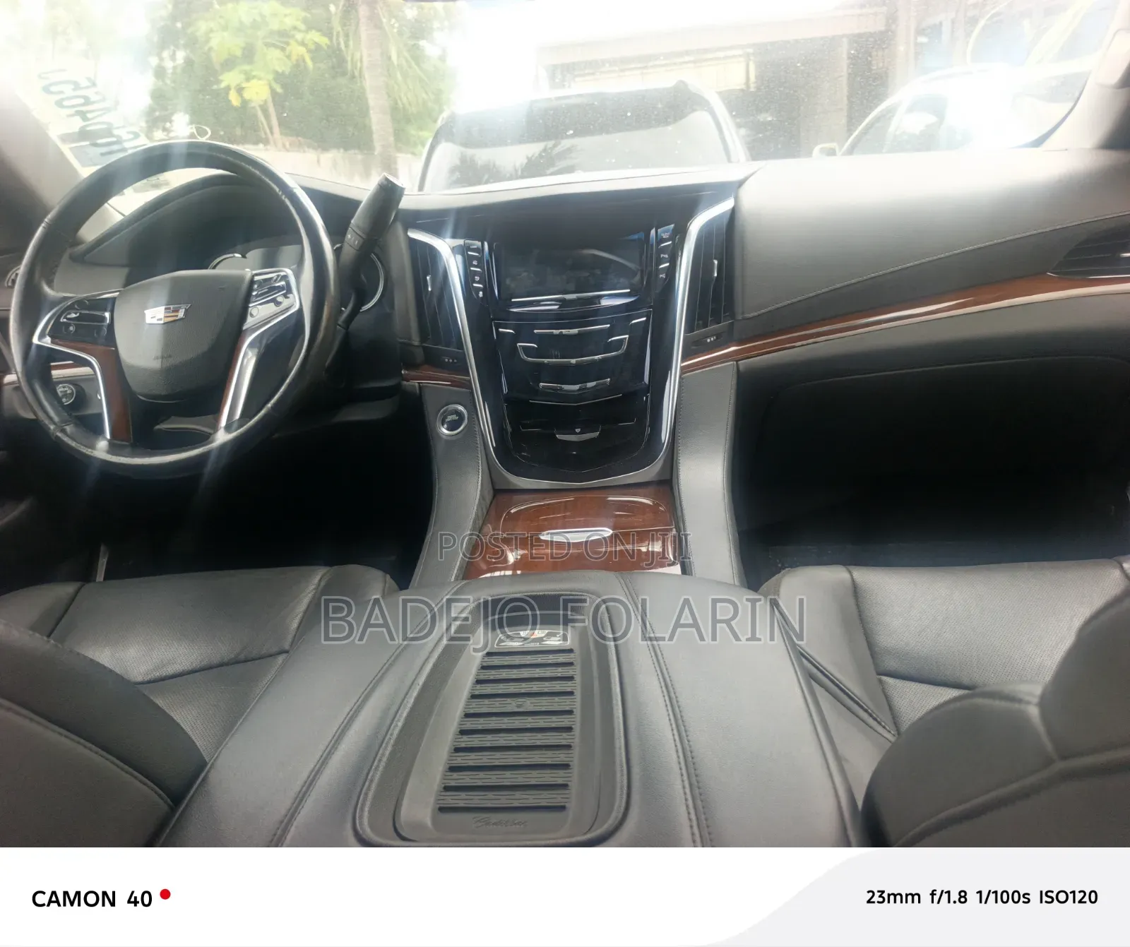 Cadillac Escalade ESV 2019 Black